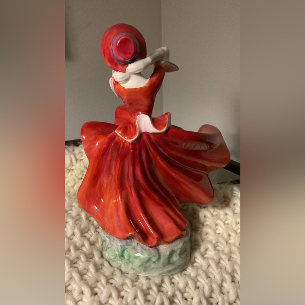 Royal Doulton The Charming "CHERYL" Figurine, Stamped & Signed, With Box - Picture 4 of 10